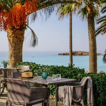 Nissi 4* Ayía Nápa