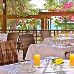 尼西海滩度假酒店 度假村 4*