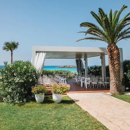 Nissi Resort
