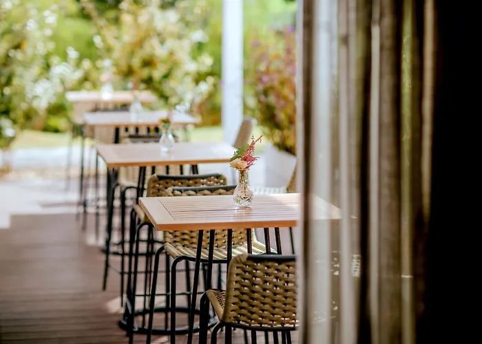 Semesteranläggning (resort) Nissi 4*