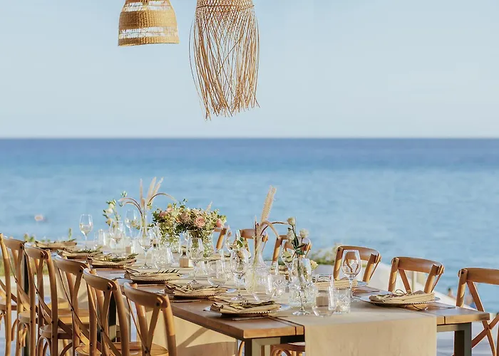 Nissi أيا نابا